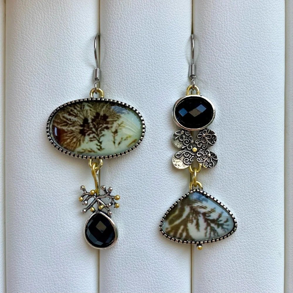 Elegant Silver and Gold Dangle Earrings - Picture 1 of 2